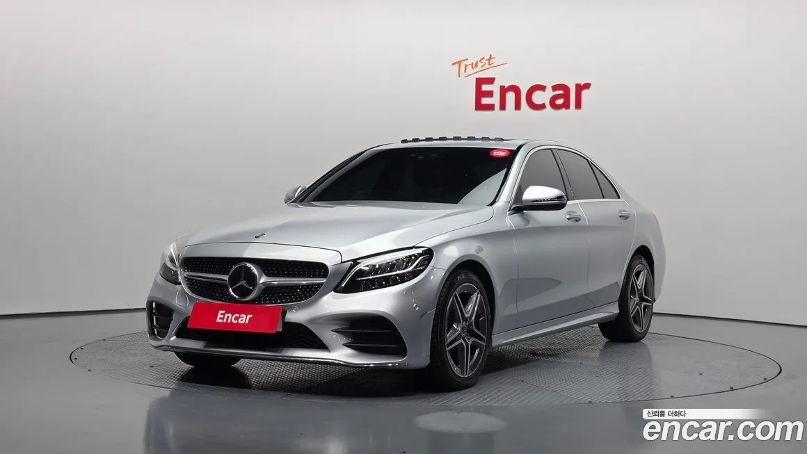 Mercedes-Benz C-Class — фото 1