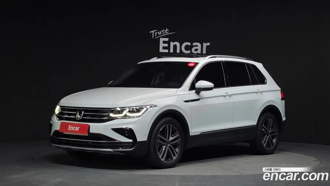 Volkswagen Tiguan — фото 1