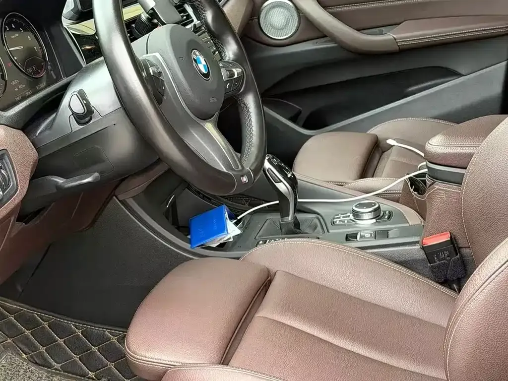 BMW X1 — фото 2