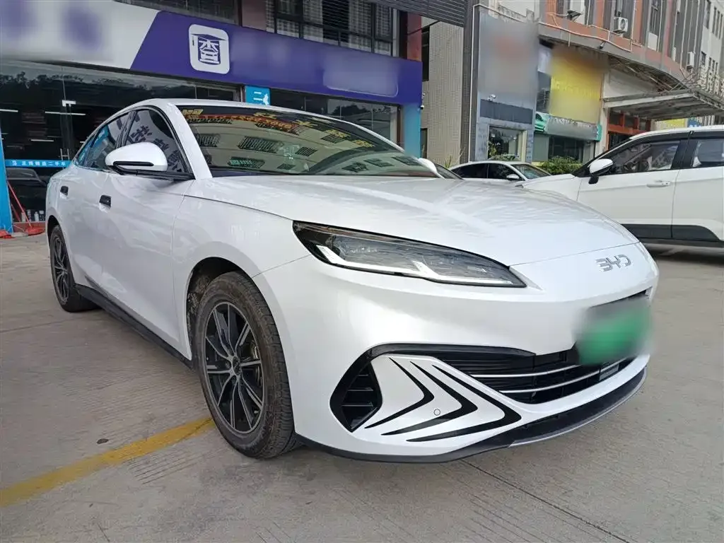 BYD Seal 06 — фото 10