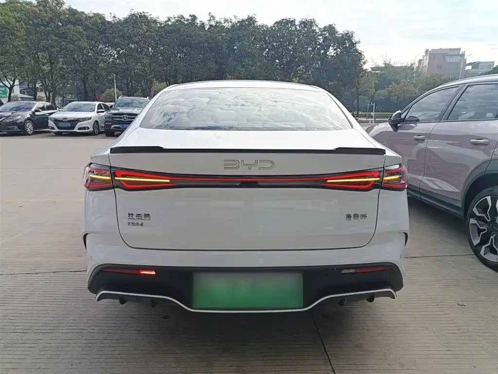 BYD Seal 06 — фото 9