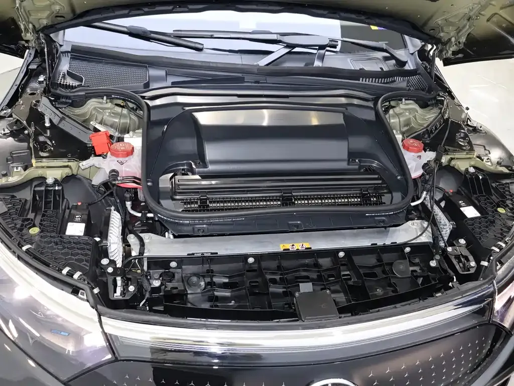 Mercedes-Benz EQS — фото 10