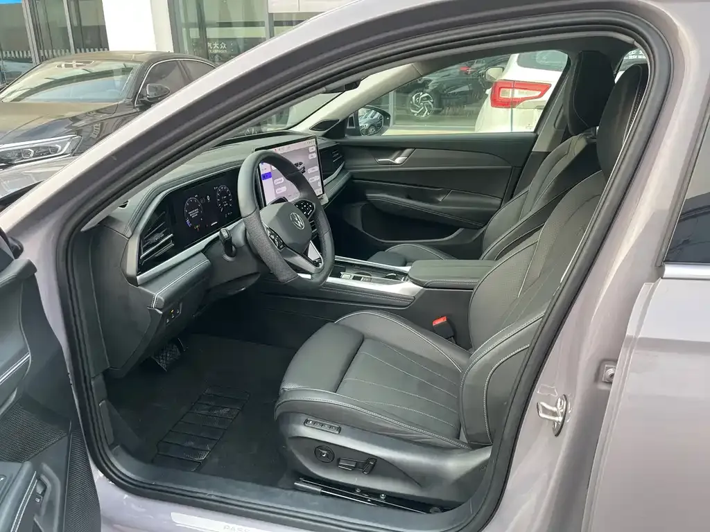 Volkswagen Passat — фото 5