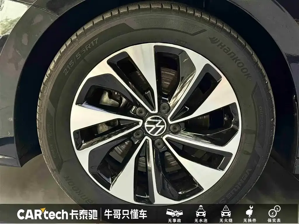 Volkswagen Passat — фото 10