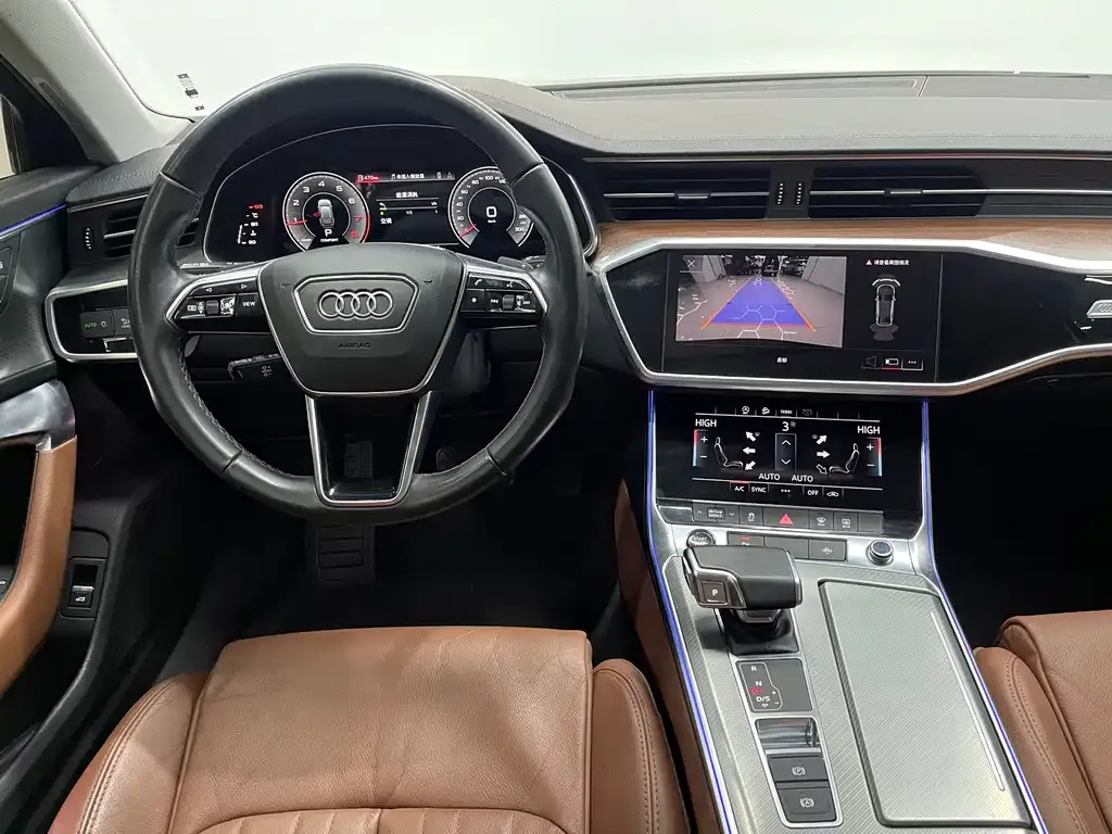 Audi A6L — фото 6