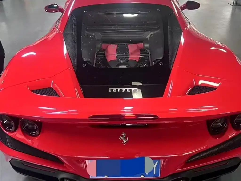 Ferrari F8 — фото 2