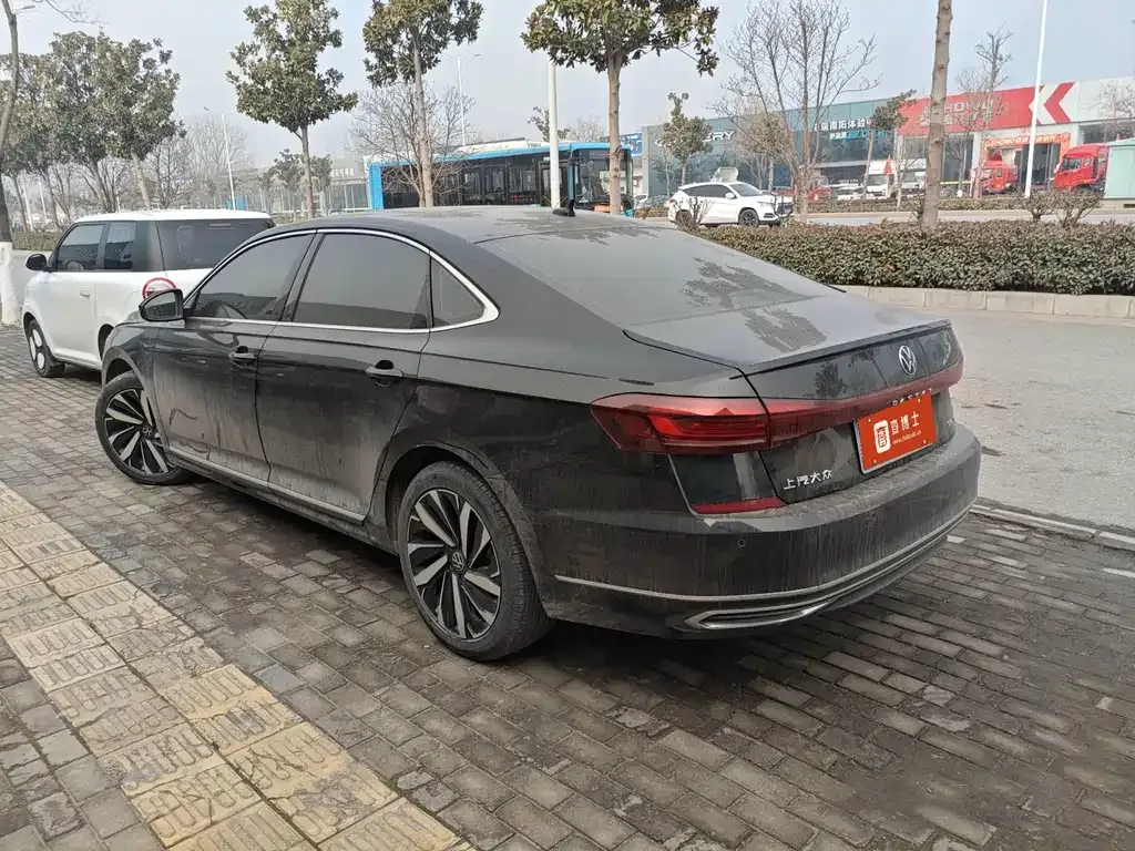 Volkswagen Passat — фото 5