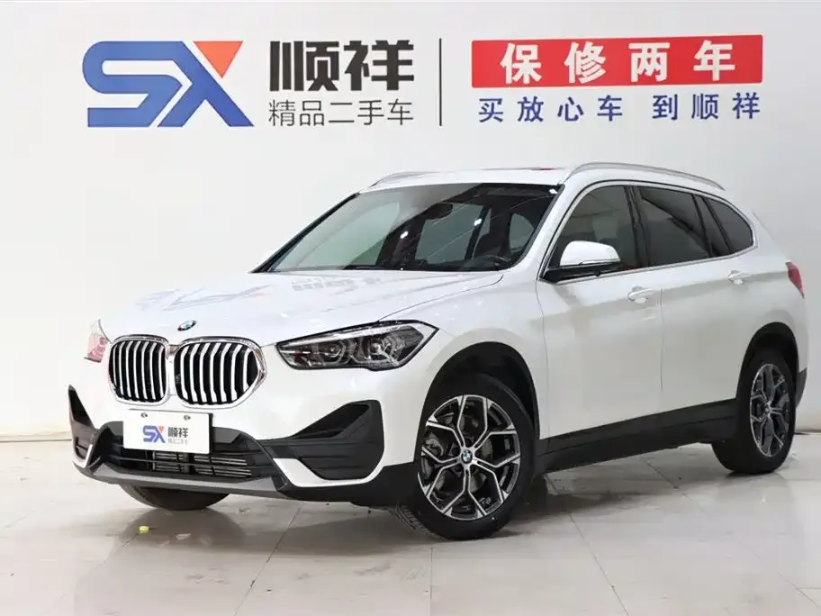 BMW X1 — фото 1