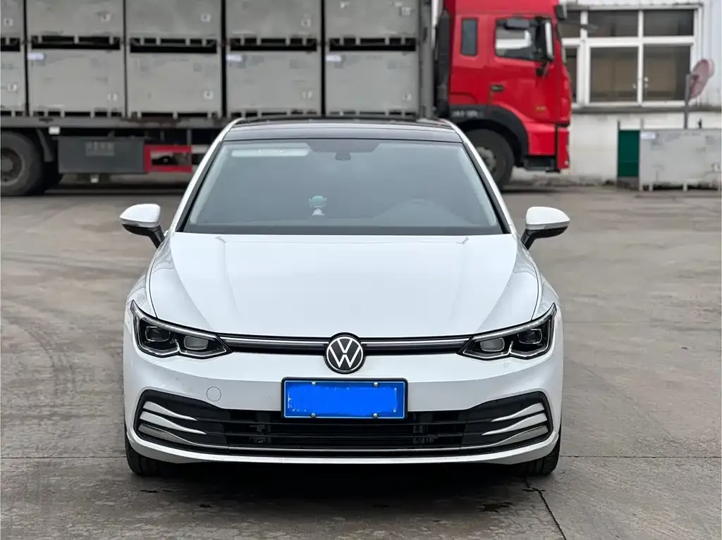 Volkswagen Golf — фото 2