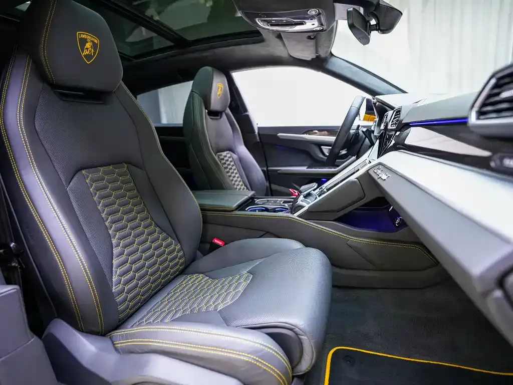 Lamborghini Urus — фото 3