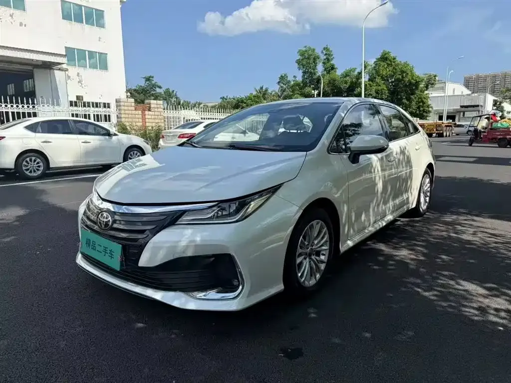 Toyota Allion — фото 1