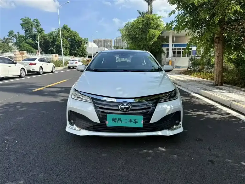 Toyota Allion — фото 5