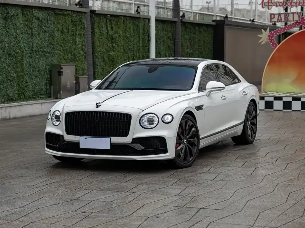 Bentley Flying Spur — фото 1