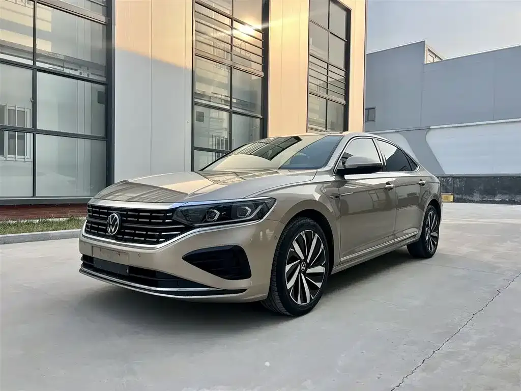 Volkswagen Passat — фото 5