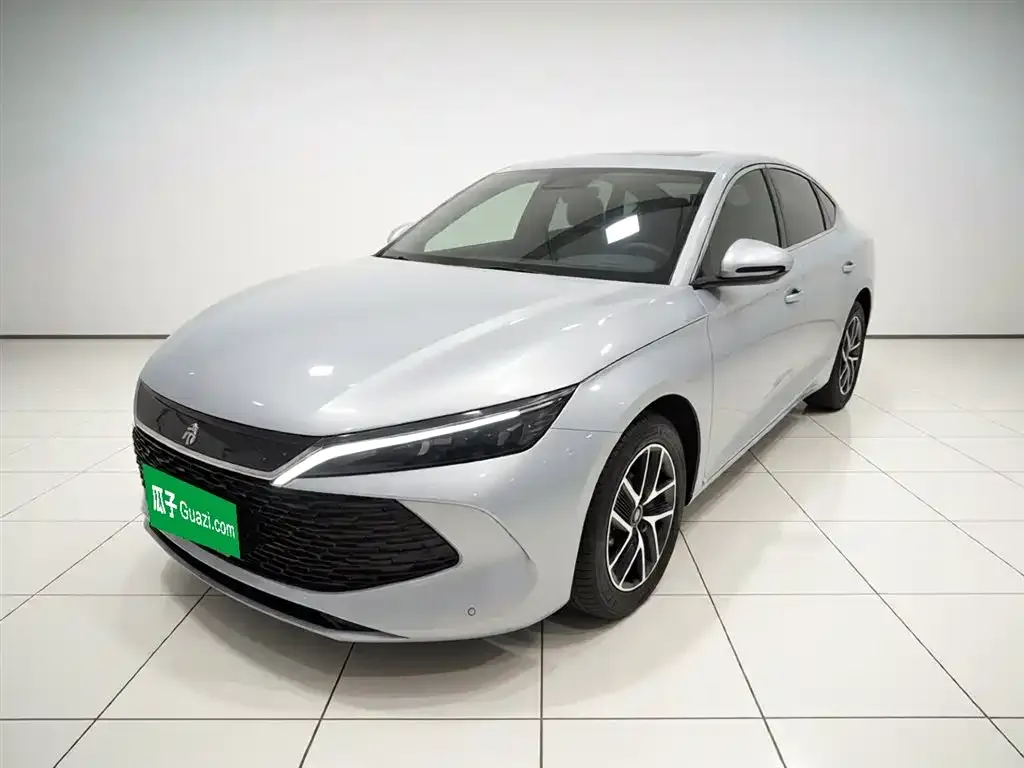 BYD Qin L — фото 1