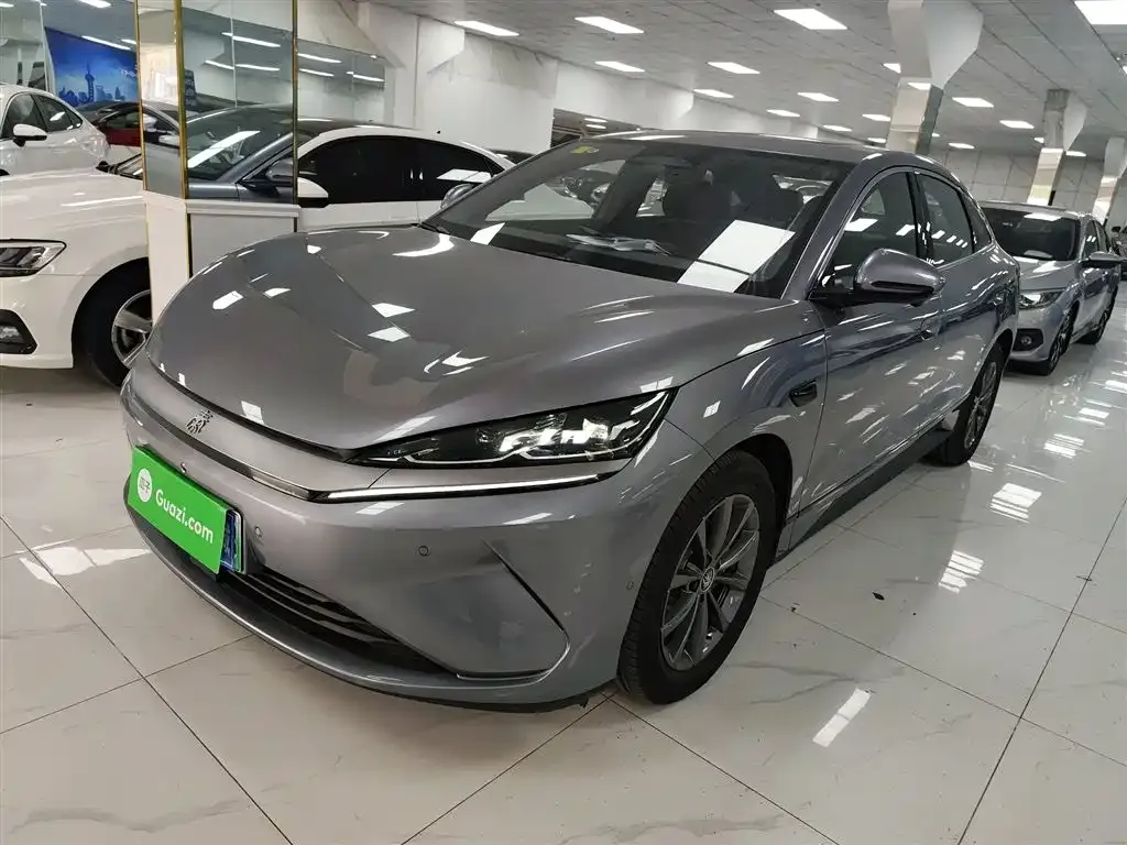 BYD Qin L — фото 9