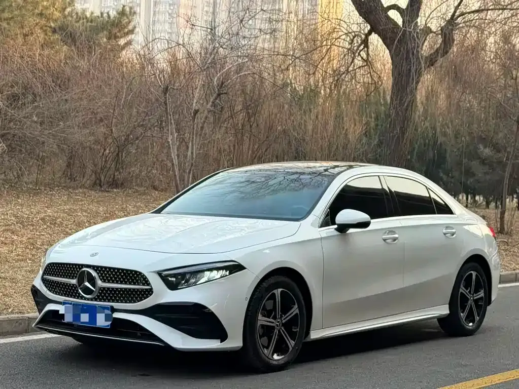Mercedes-Benz A-Class — фото 1