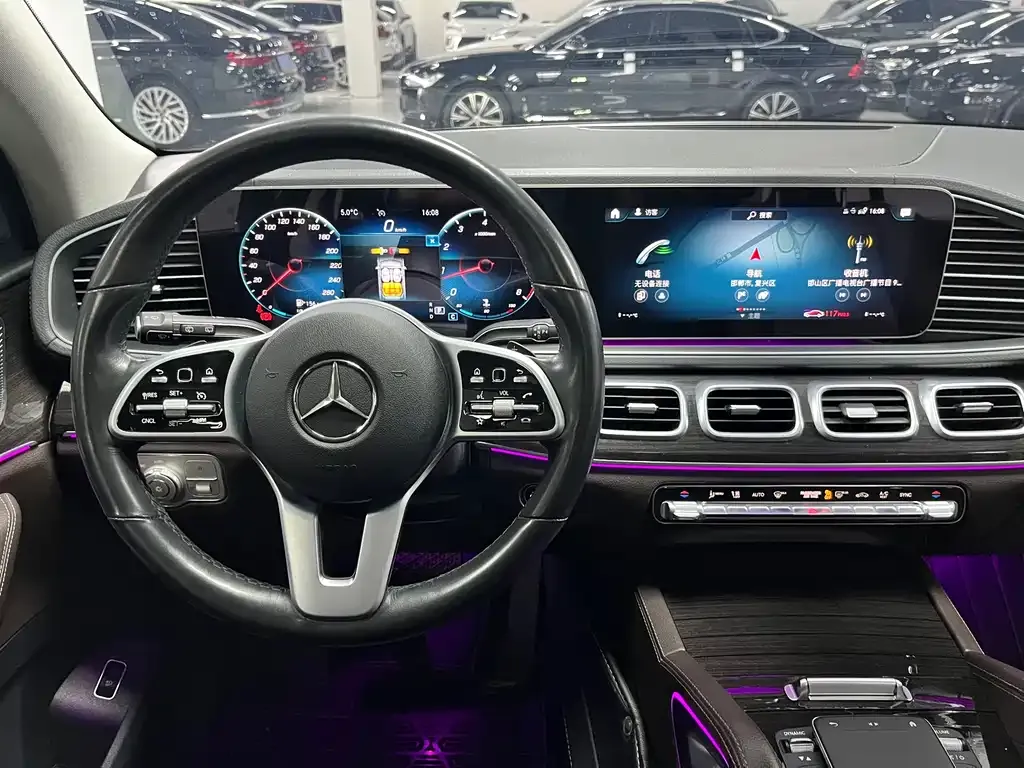 Mercedes-Benz GLE — фото 9
