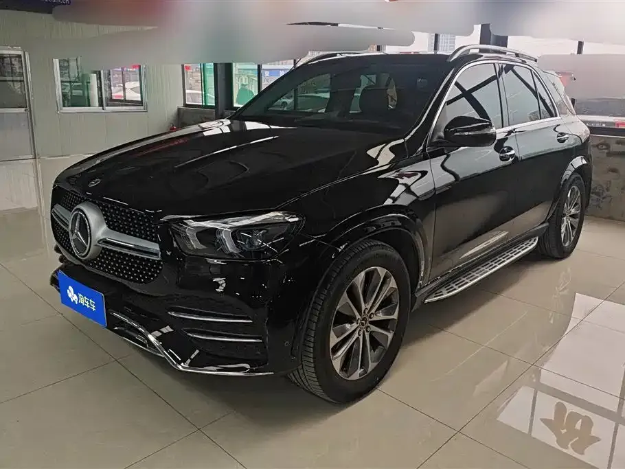 Mercedes-Benz GLE — фото 1