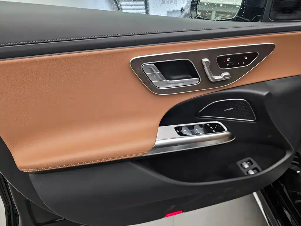Mercedes-Benz E-Class New Energy — фото 2