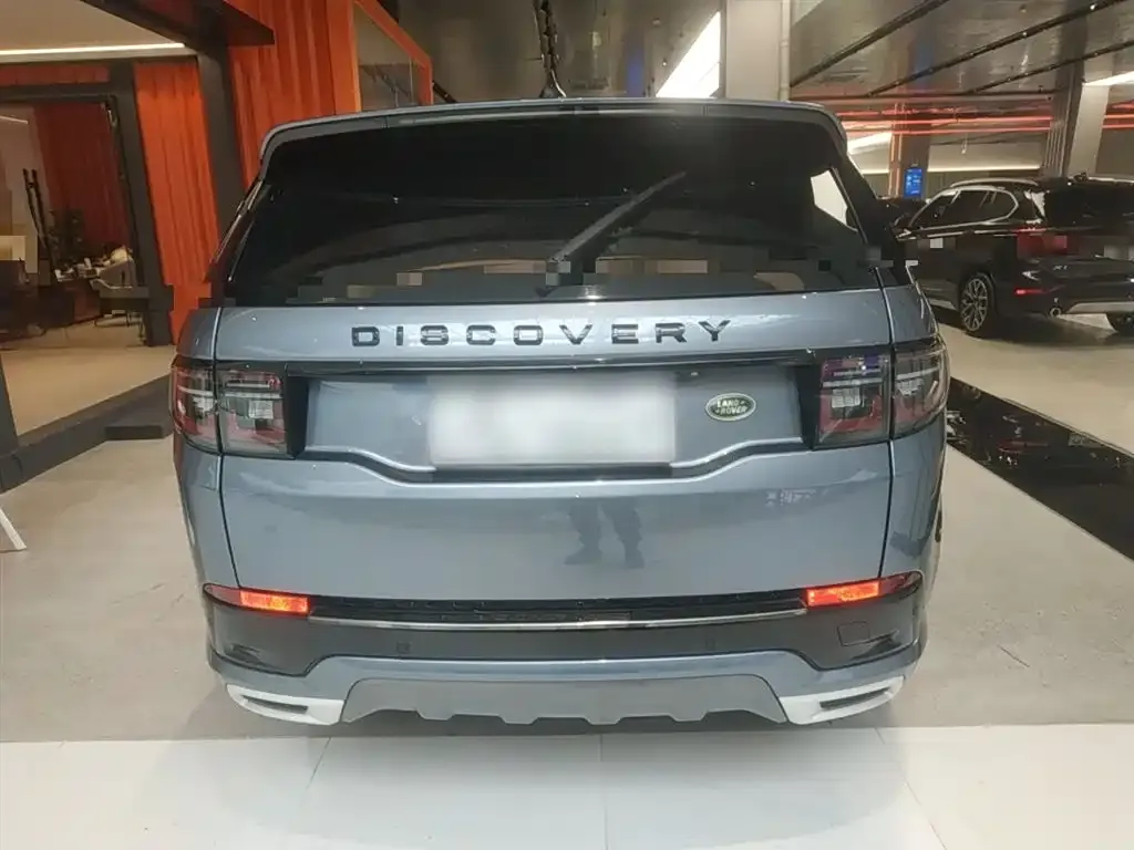 Land Rover Discovery Sport — фото 2
