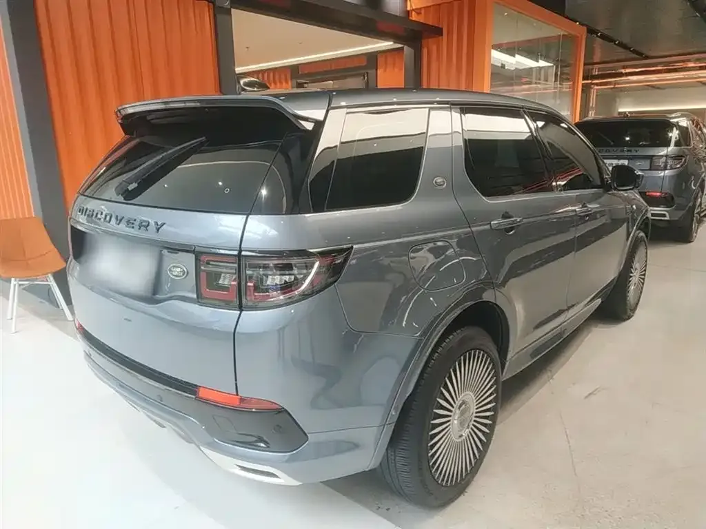 Land Rover Discovery Sport — фото 10