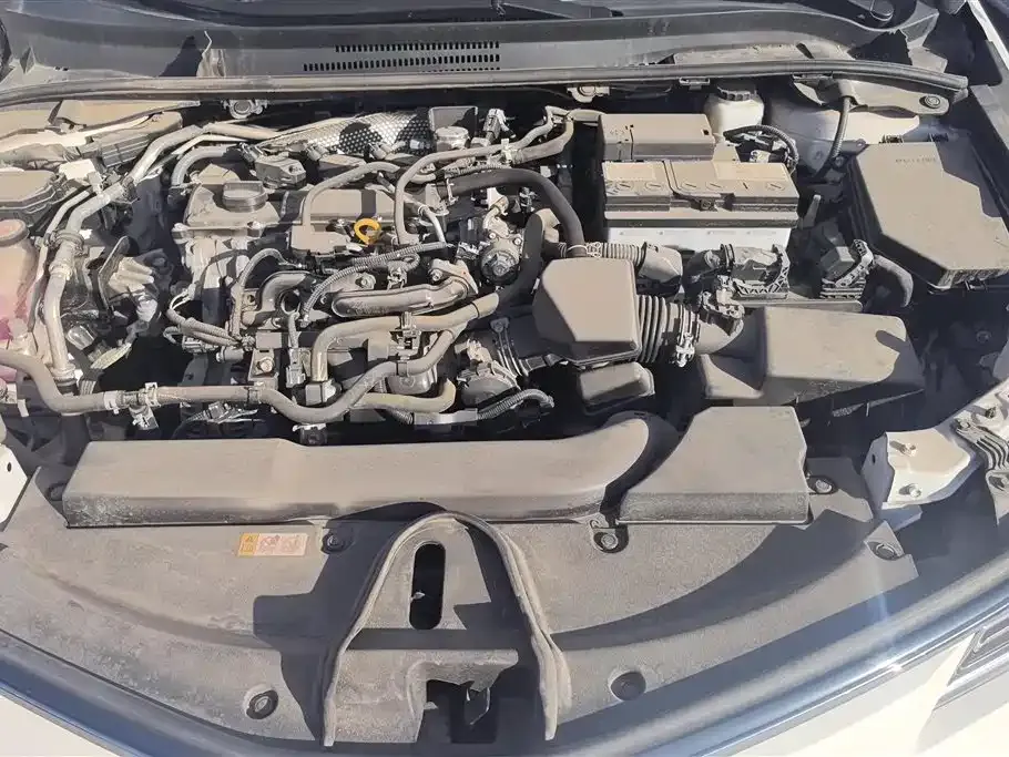 Toyota Corolla — фото 5