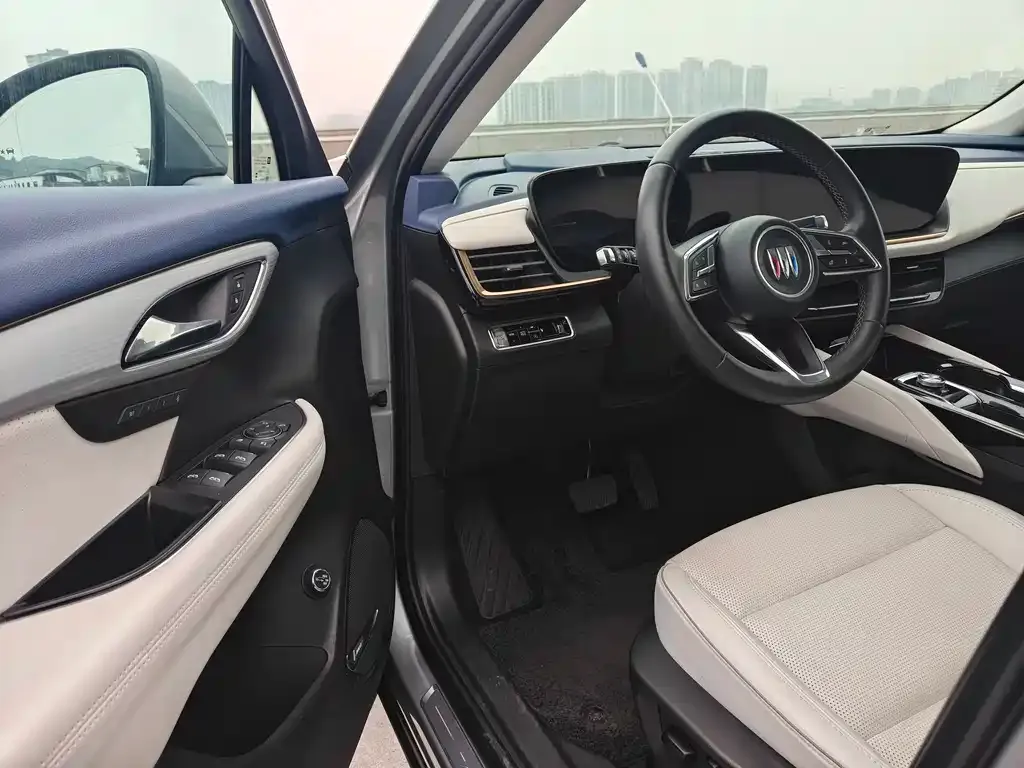 Buick Envision Plus — фото 6
