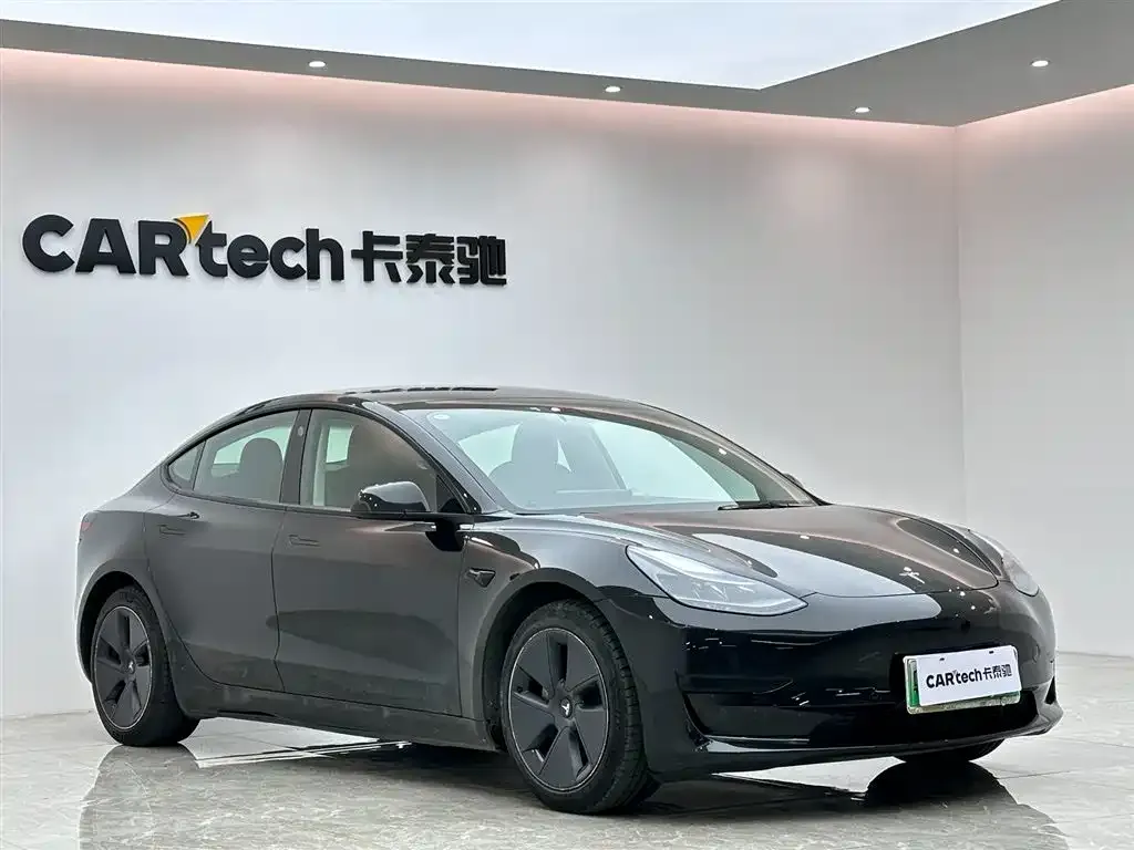 Tesla Model 3 — фото 5
