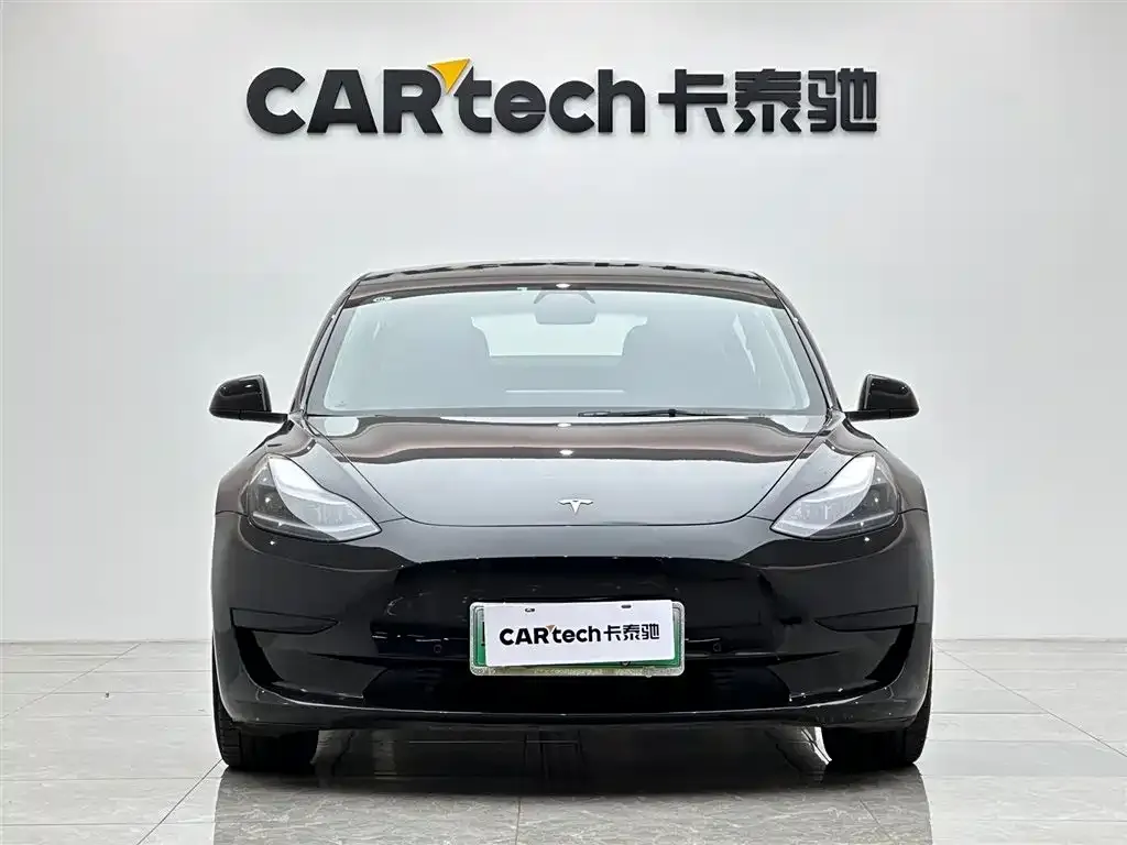 Tesla Model 3 — фото 3