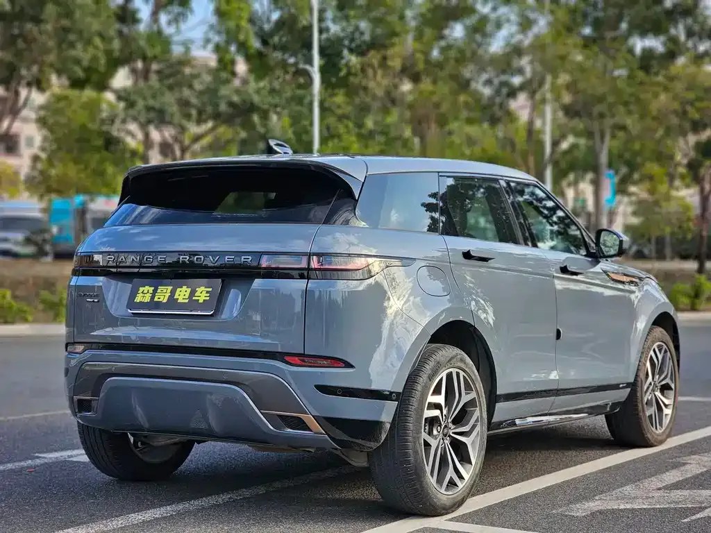 Land Rover Evoque — фото 10