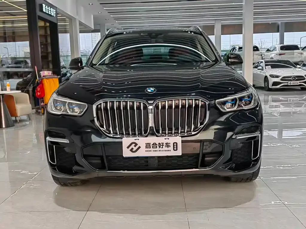 BMW X5 — фото 2