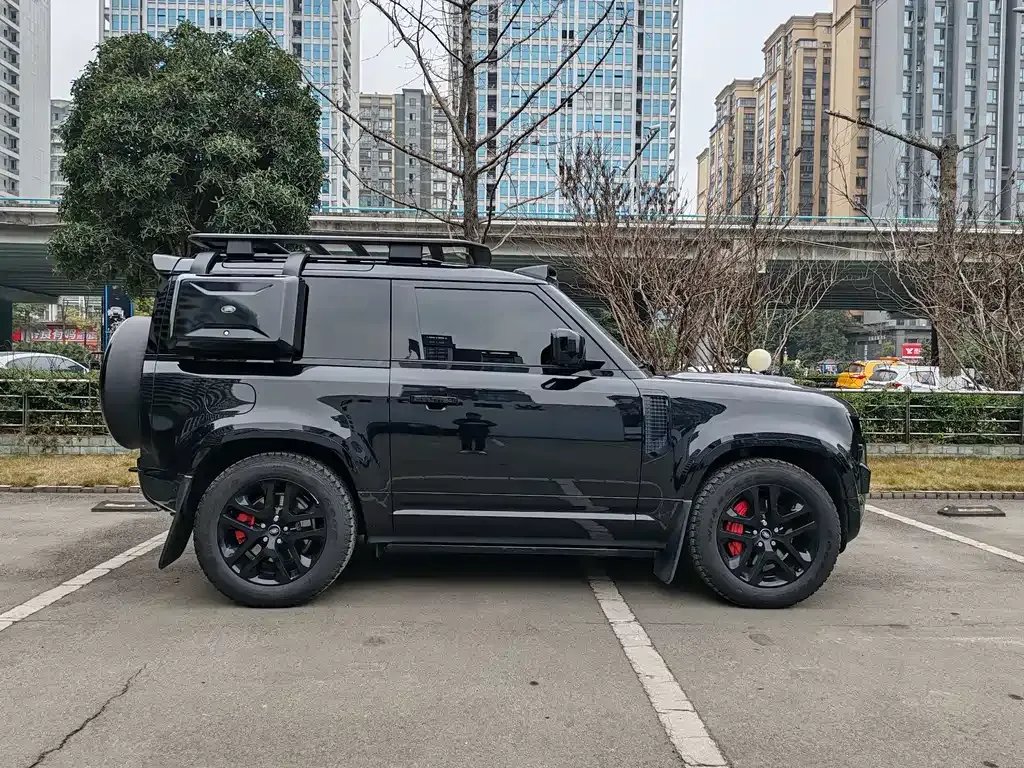 Land Rover Defender — фото 9