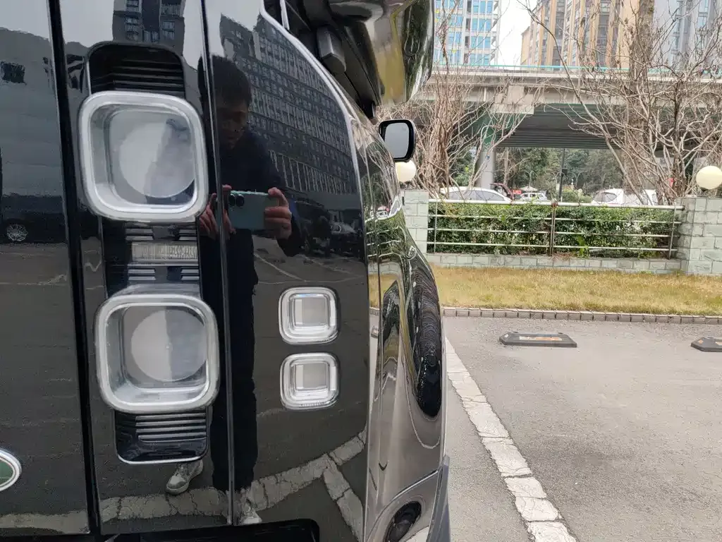Land Rover Defender — фото 2