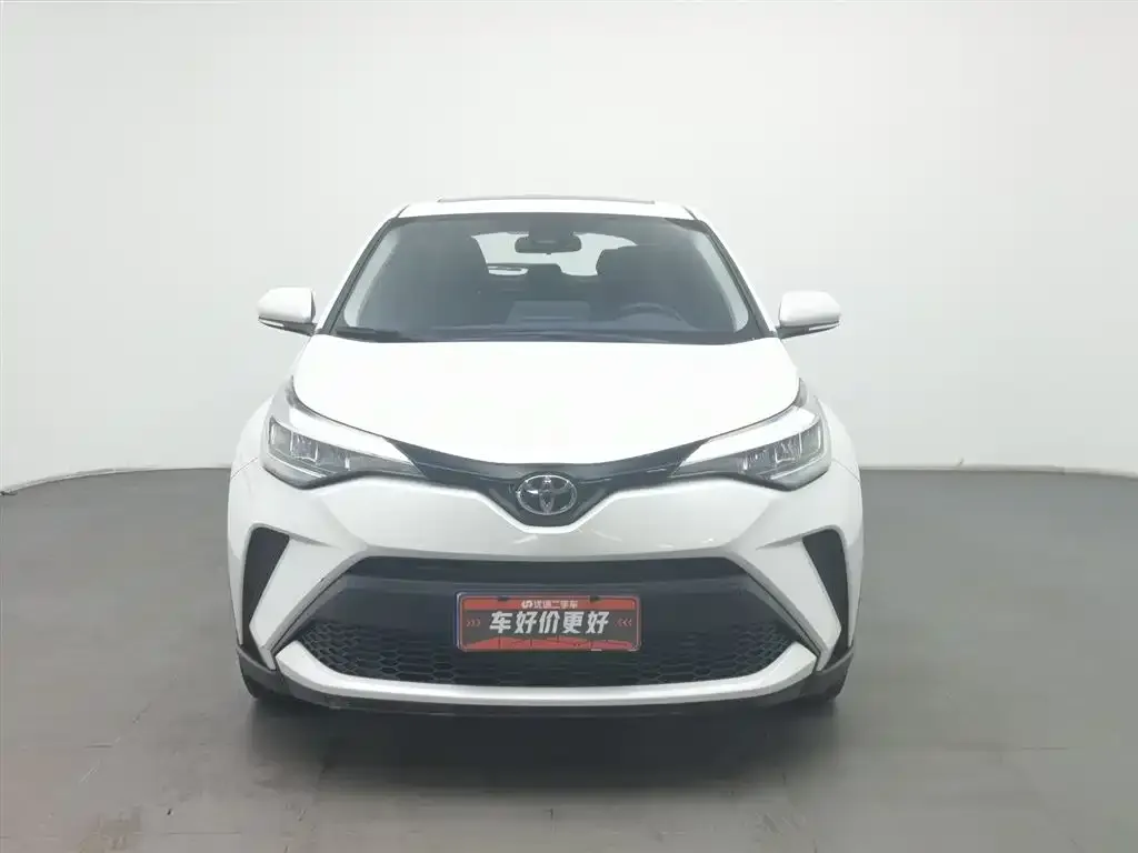 Toyota C-HR — фото 3