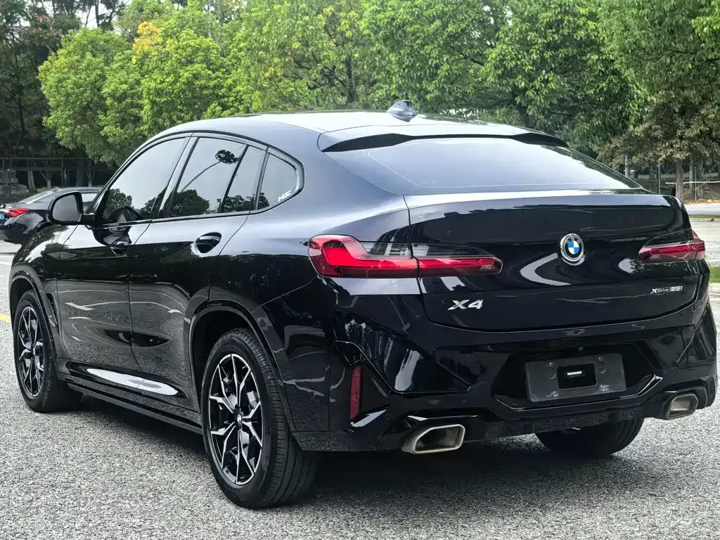 BMW X4 — фото 7