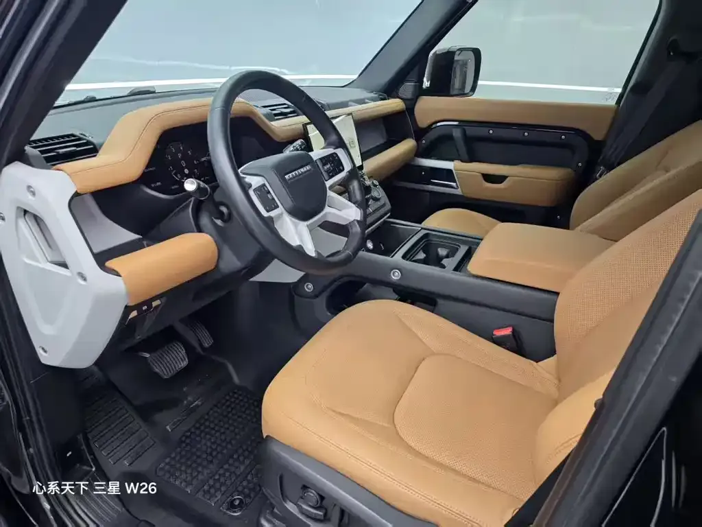 Land Rover Defender — фото 10