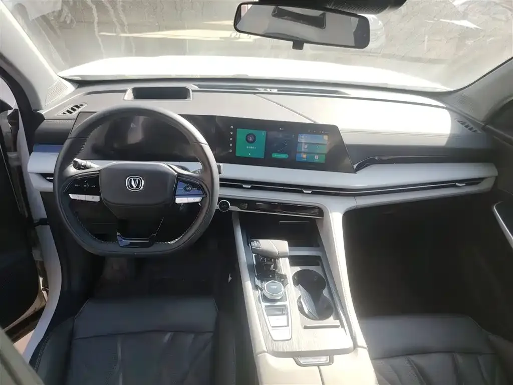 Changan CS75PLUS — фото 10