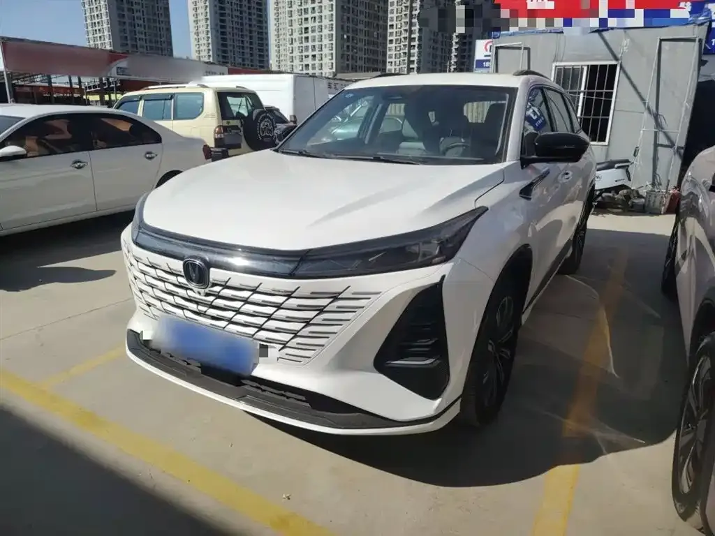 Changan CS75PLUS — фото 4