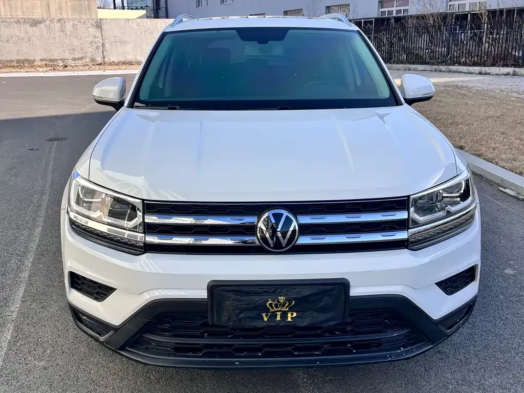 Volkswagen Tharu — фото 9