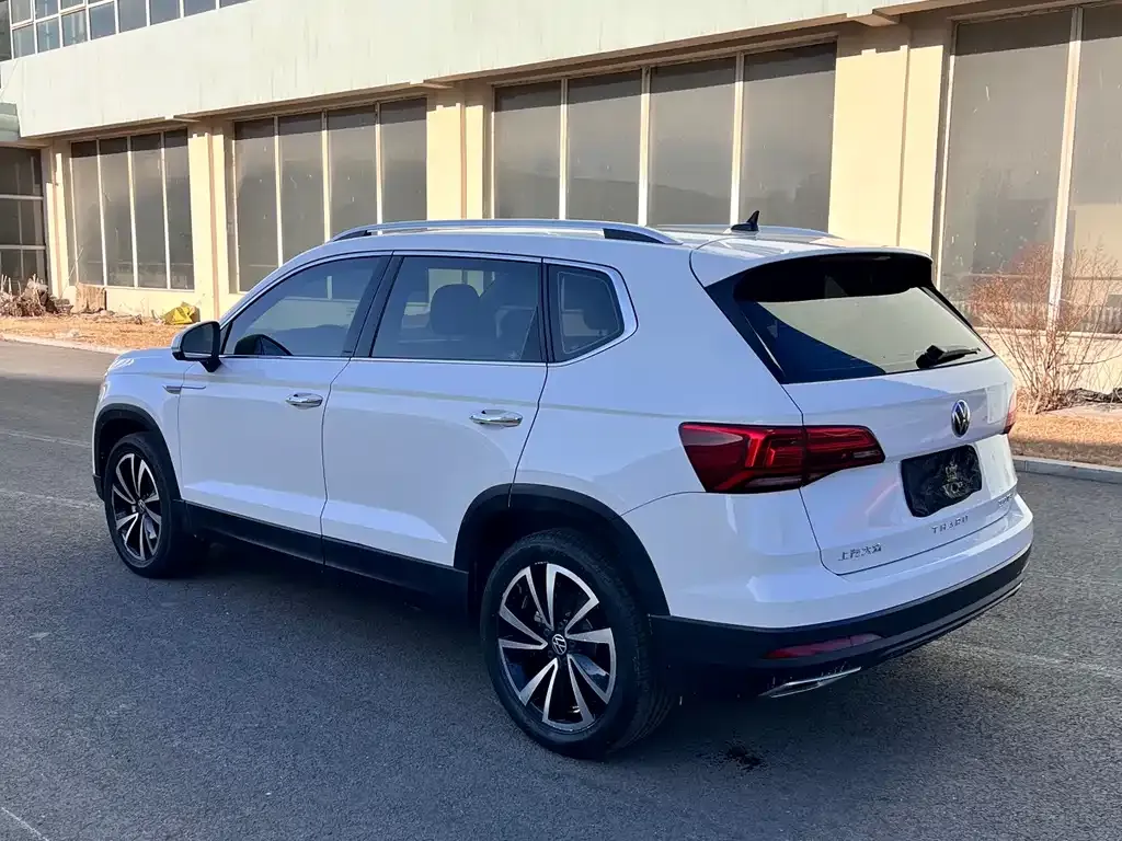 Volkswagen Tharu — фото 7