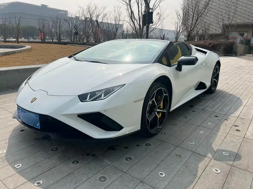 Lamborghini Huracan — фото 1
