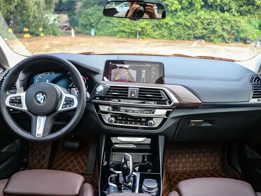 BMW X3 — фото 10