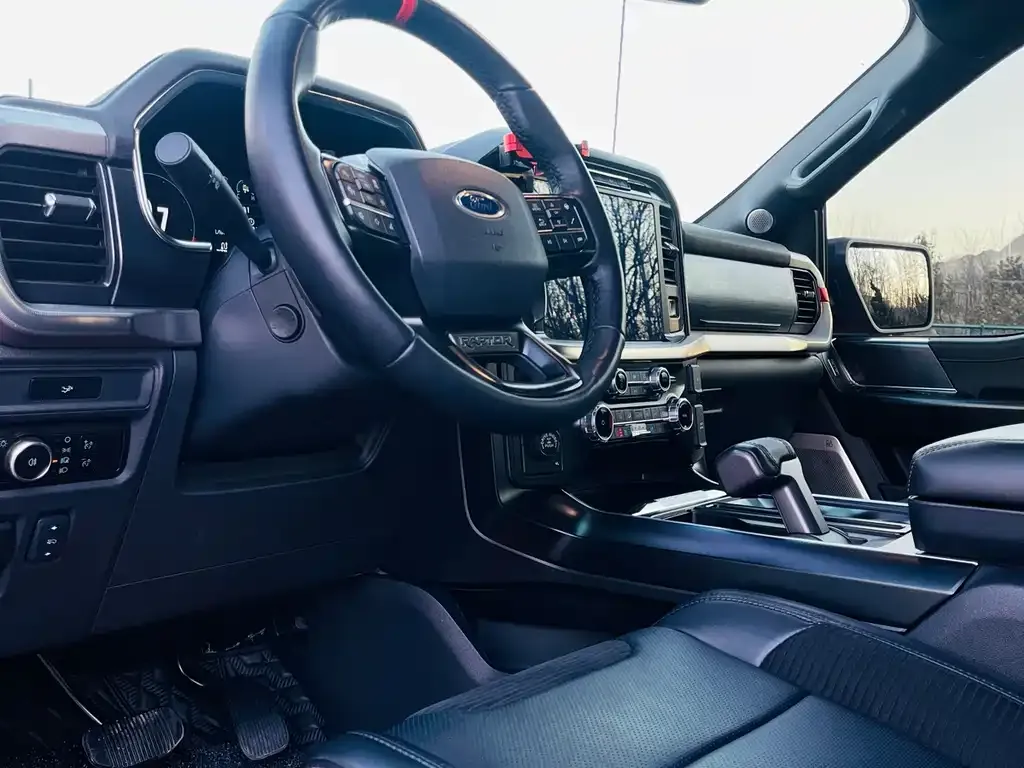 Ford F-150 Raptor — фото 7