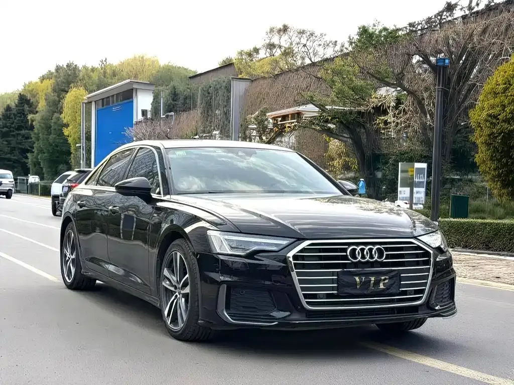 Audi A6L — фото 6