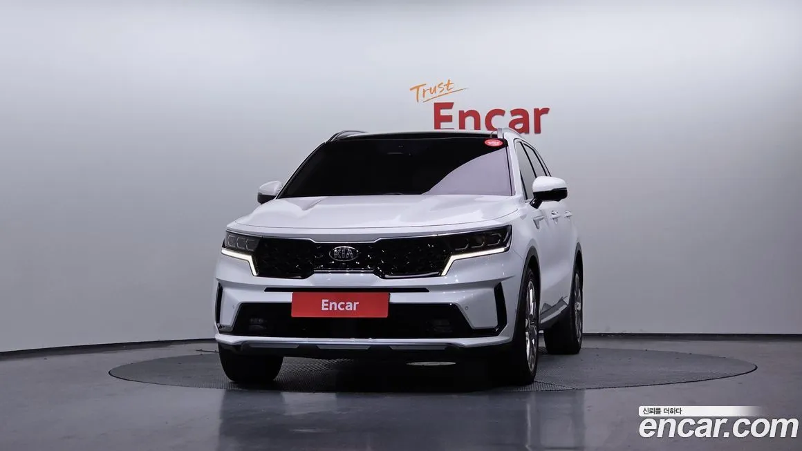 Kia Sorento — фото 4