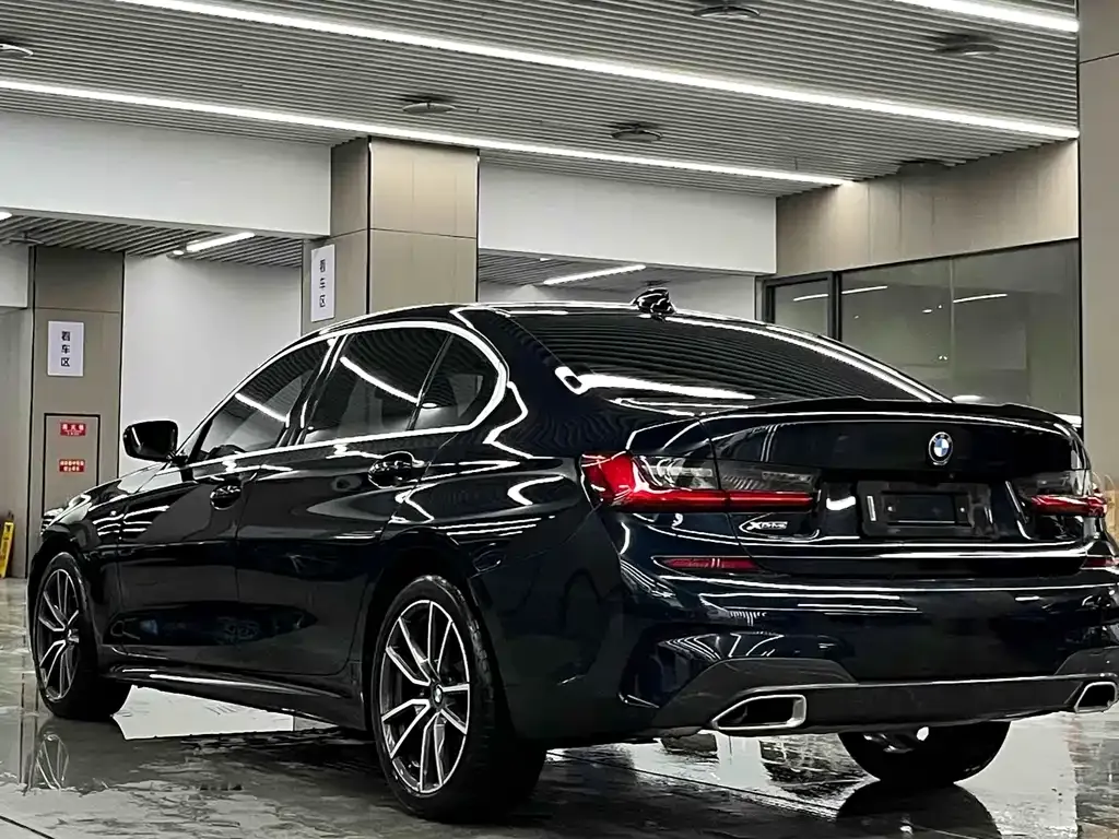 BMW 3 Series — фото 7