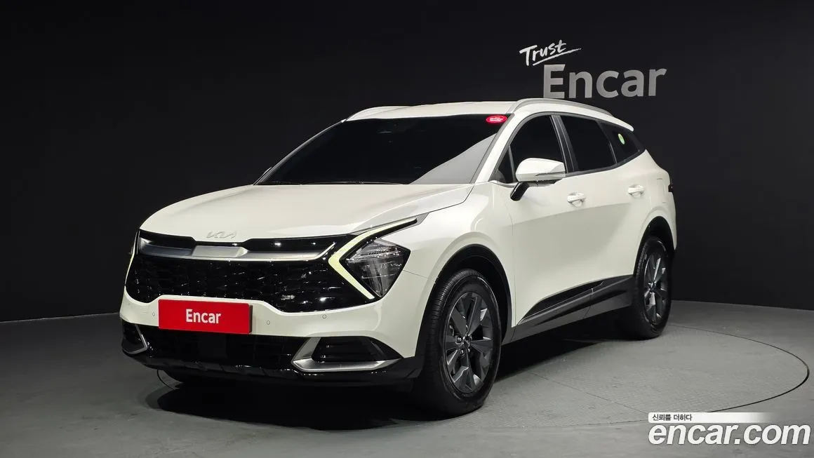 Kia Sportage — фото 1