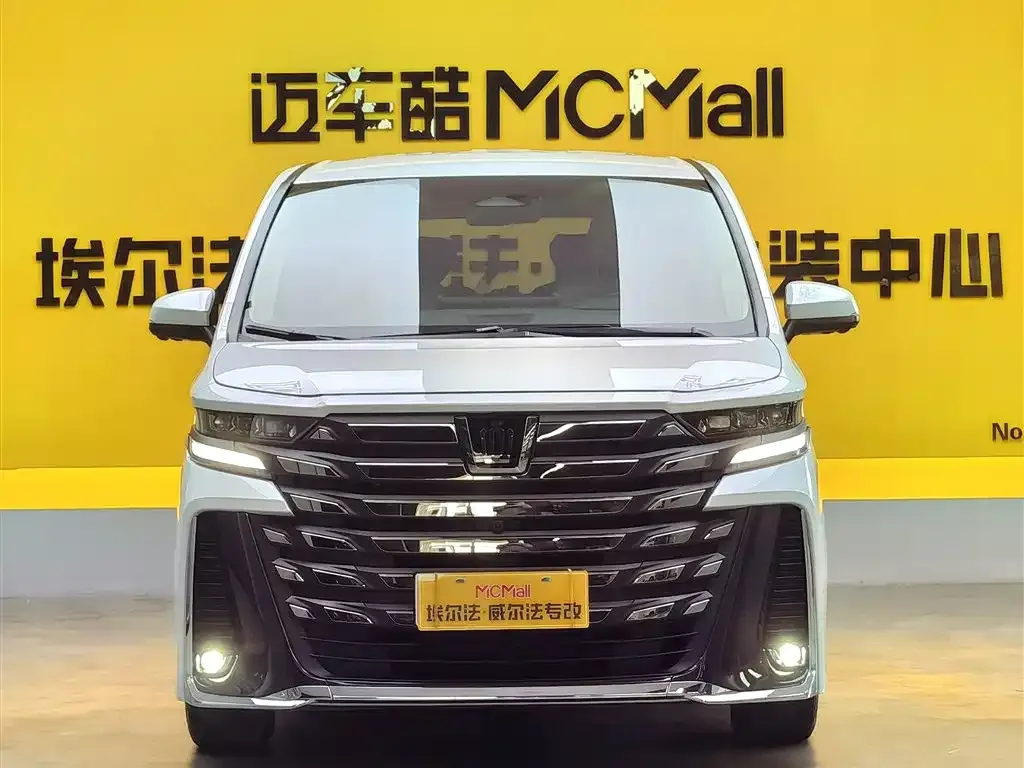 Toyota Vellfire — фото 6