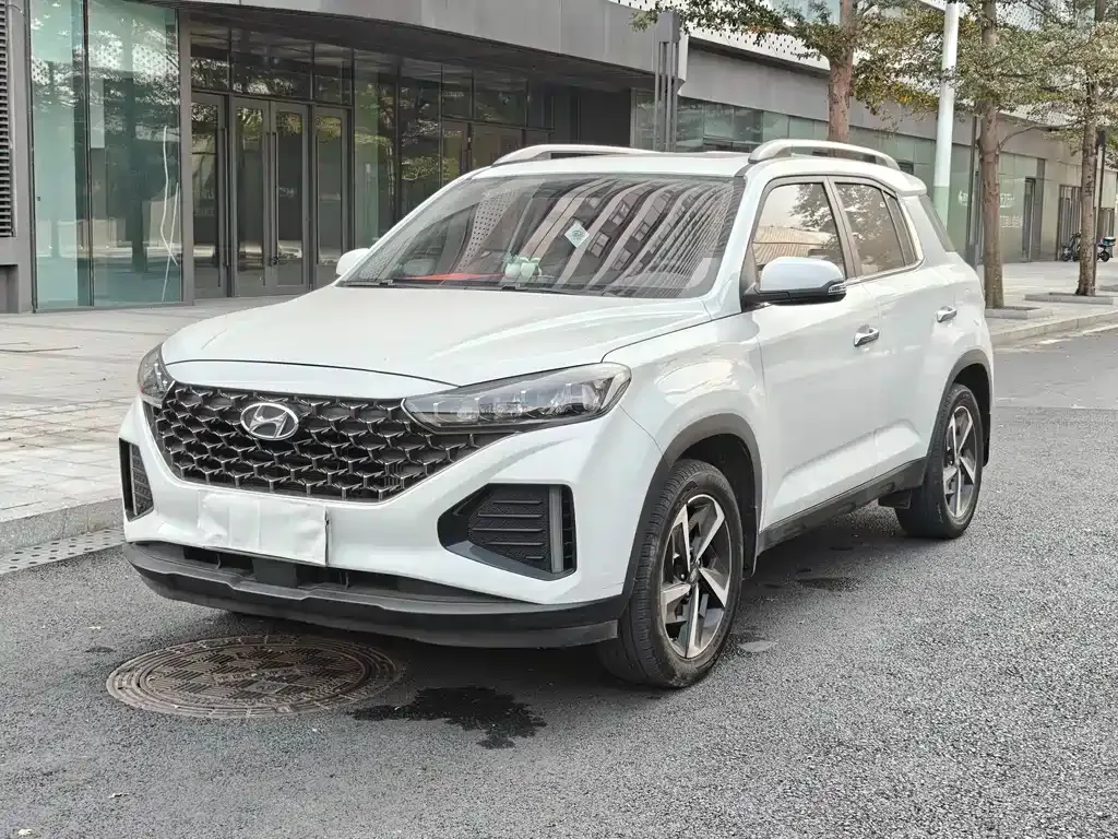 Hyundai ix35 — фото 1